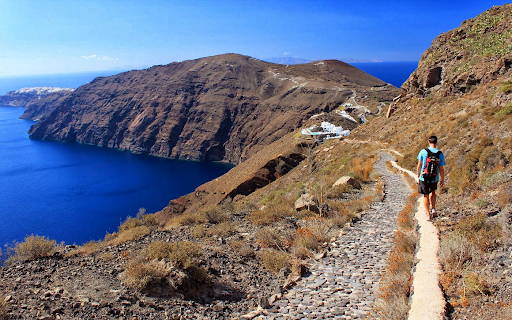 7 Must-Do Things in Santorini, Greece: Travel Guide 5 7 Must-Do Things in Santorini, Greece: Travel Guide