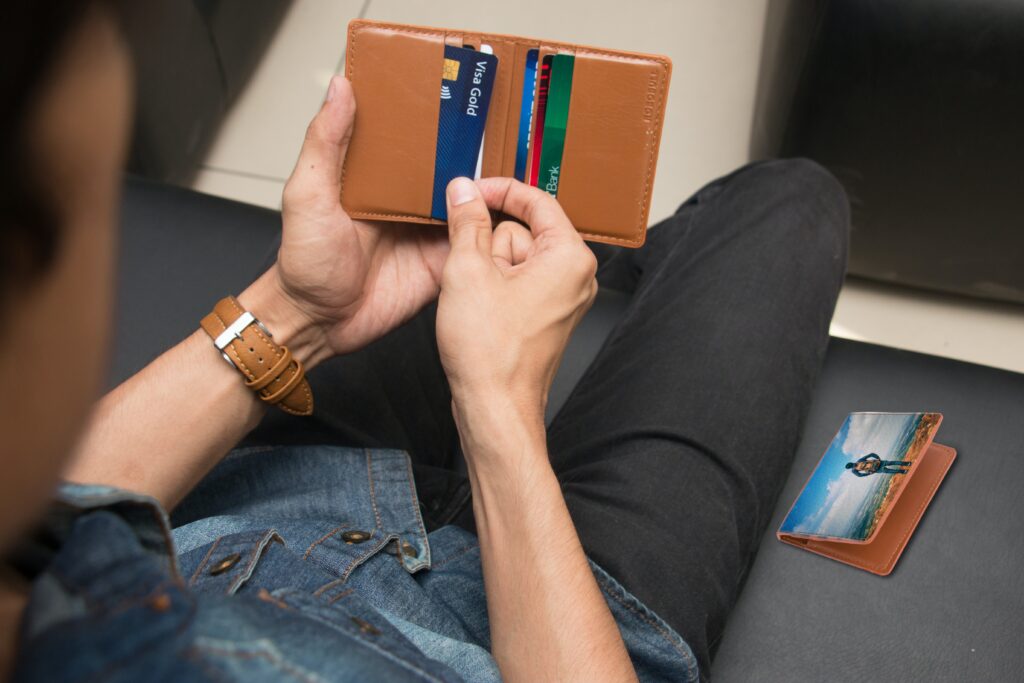 Looking for Travel-friendly Credit Cards? This guide is for you 2 Looking for Travel-friendly Credit Cards? This guide is for you